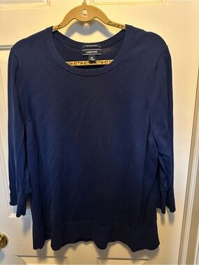 Lands' End Women's Navy 3/4 Sleeve Crewneck Top